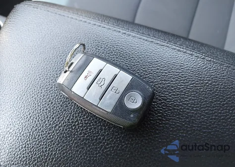 2016 Kia Optima Hybrid из США, поврежденный, VIN KNAGM4AD0G5095410